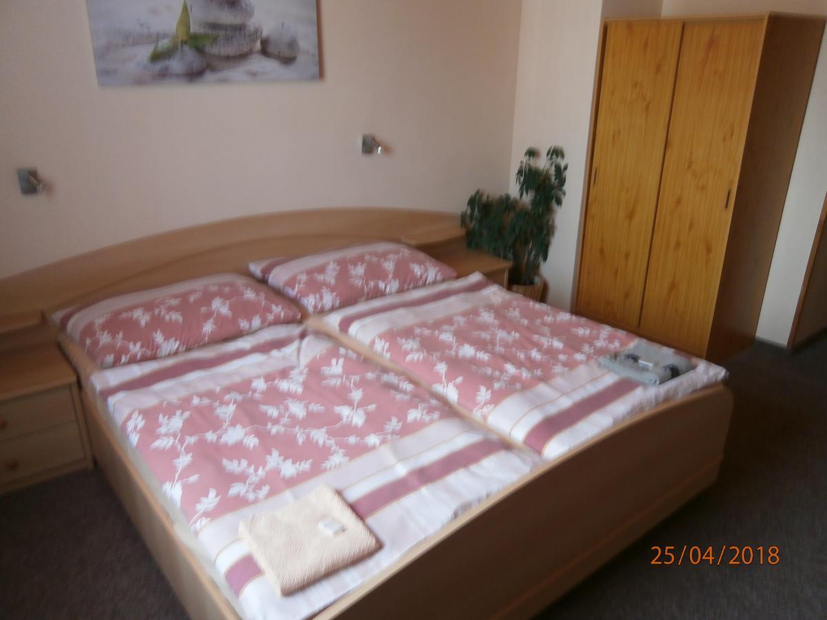Penzion Oliver Horni Plana Exterior foto